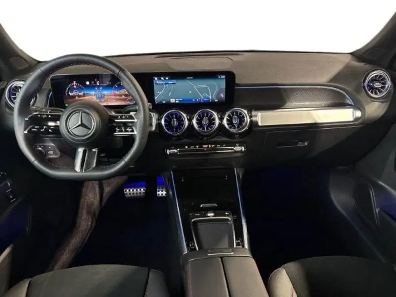 Mercedes-Benz GLB nuova a Bologna (13)