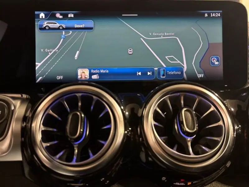 Mercedes-Benz GLB nuova a Bologna (17)
