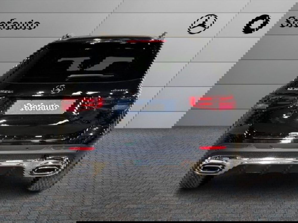 Mercedes-Benz GLB nuova a Bologna (6)