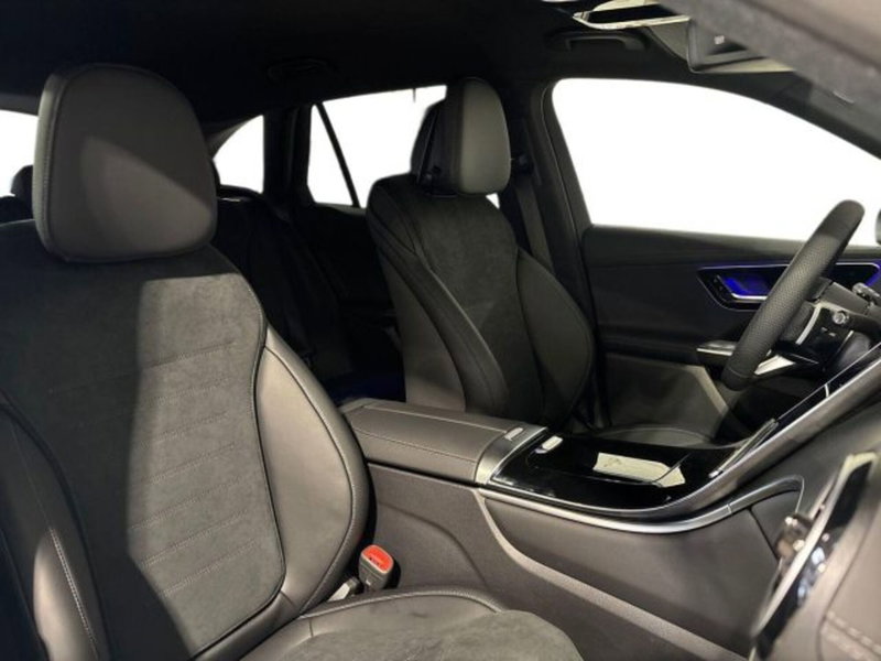 Mercedes-Benz GLC nuova a Bologna (16)