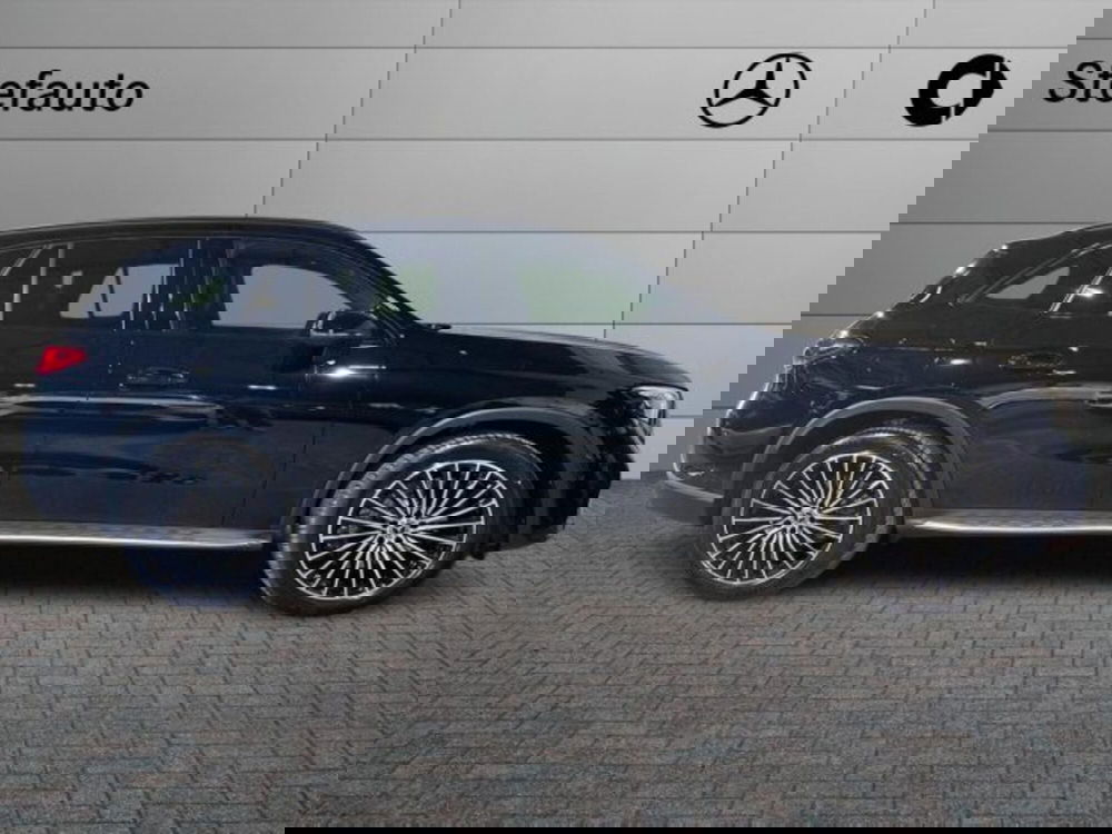 Mercedes-Benz GLC nuova a Bologna (2)