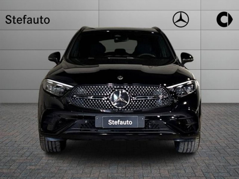 Mercedes-Benz GLC nuova a Bologna (4)