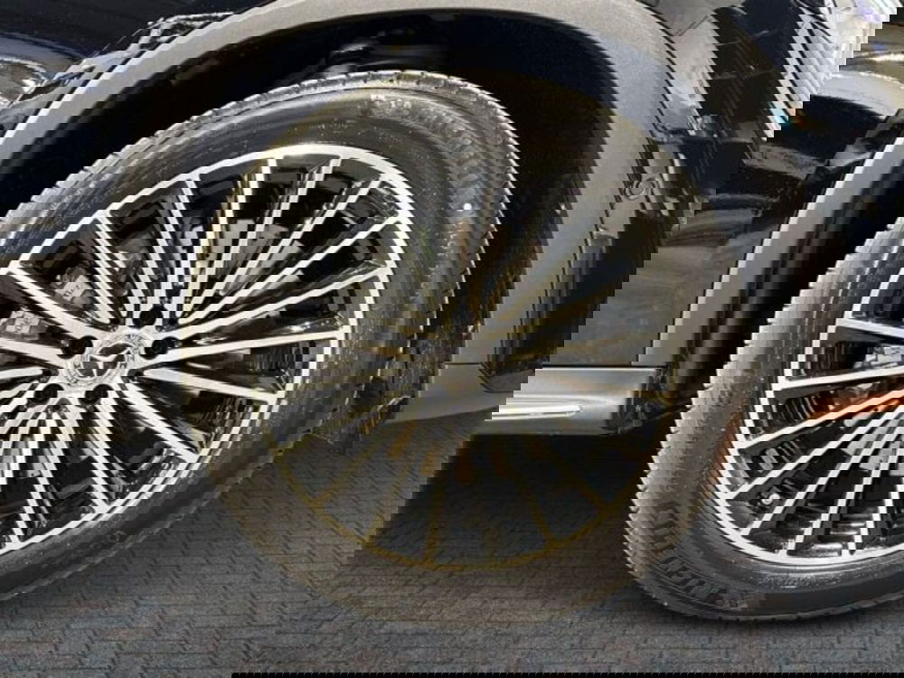 Mercedes-Benz GLC nuova a Bologna (8)