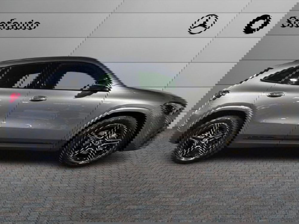 Mercedes-Benz GLA SUV nuova a Bologna (2)