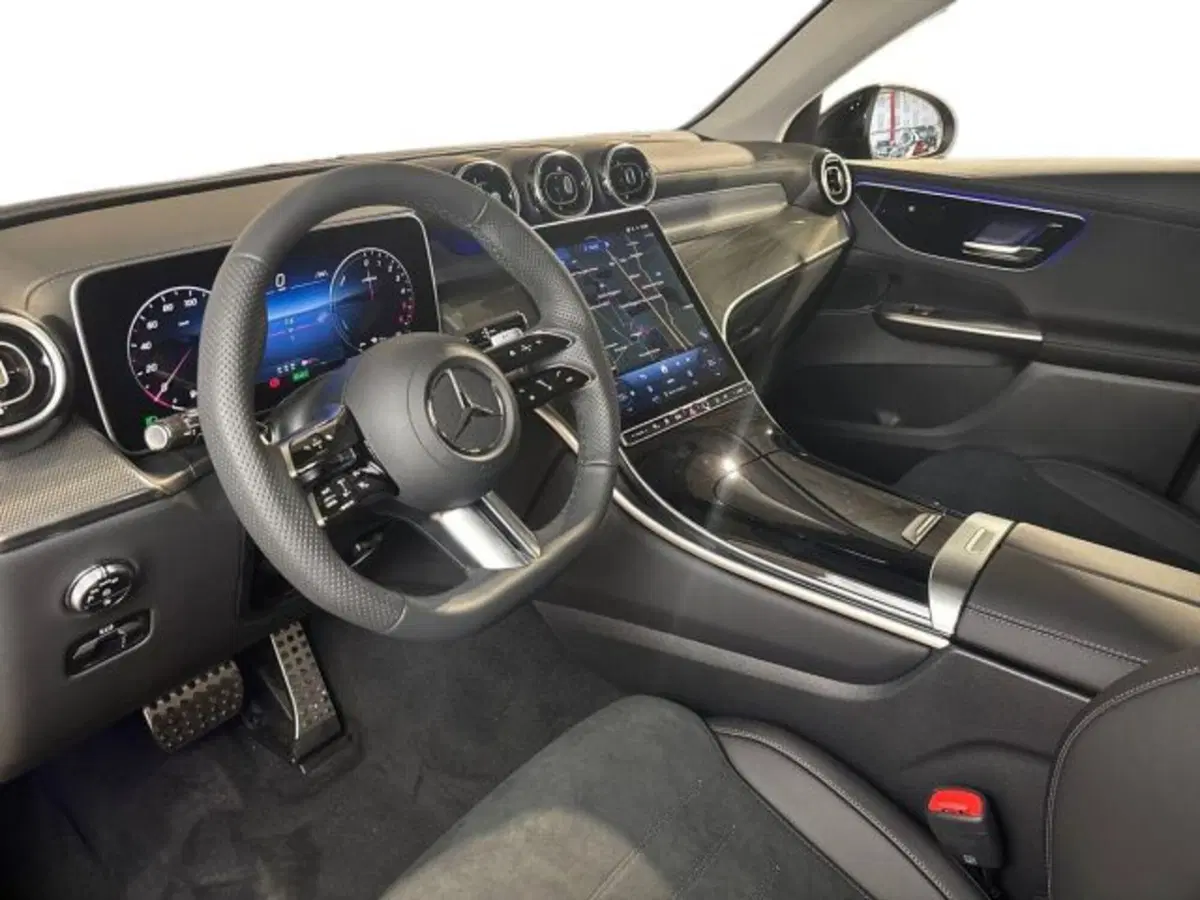 Mercedes-Benz GLC Coupé nuova a Bologna (11)