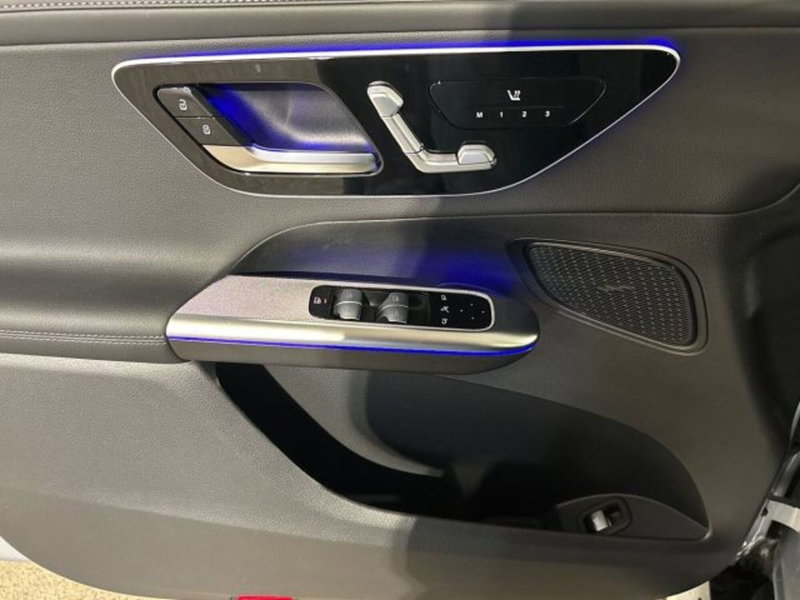Mercedes-Benz GLC nuova a Bologna (10)