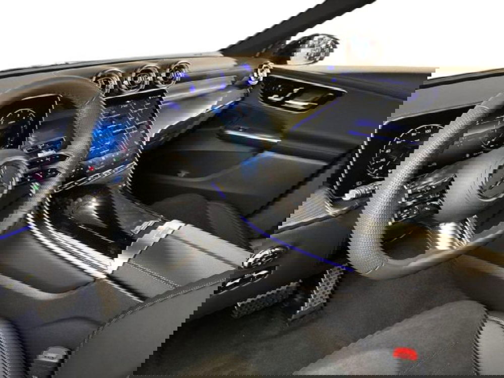 Mercedes-Benz GLC nuova a Bologna (11)