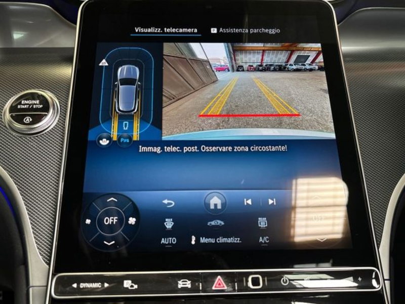 Mercedes-Benz GLC nuova a Bologna (12)