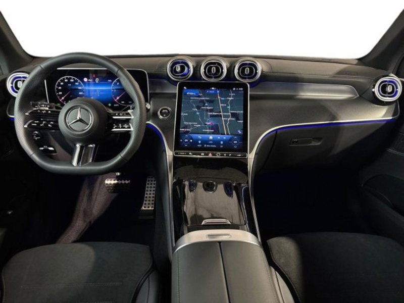 Mercedes-Benz GLC nuova a Bologna (13)