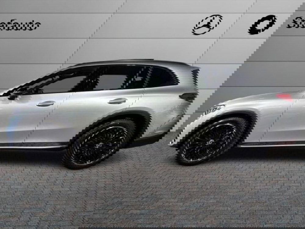 Mercedes-Benz GLC nuova a Bologna (3)