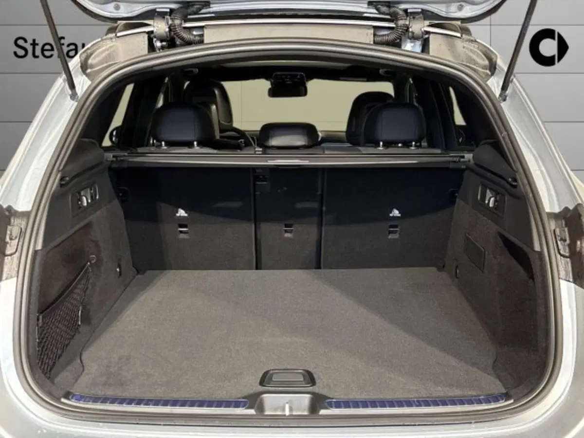 Mercedes-Benz GLC nuova a Bologna (7)