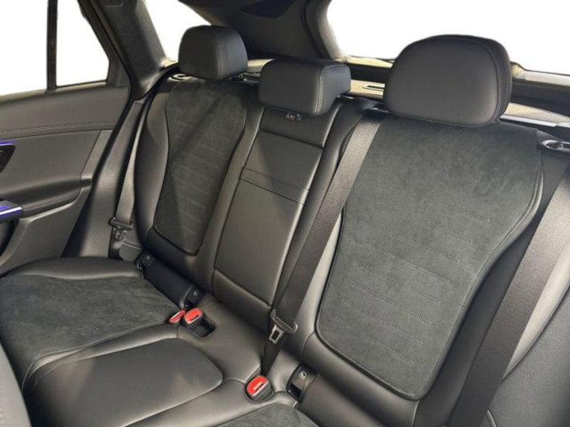 Mercedes-Benz GLC nuova a Bologna (9)