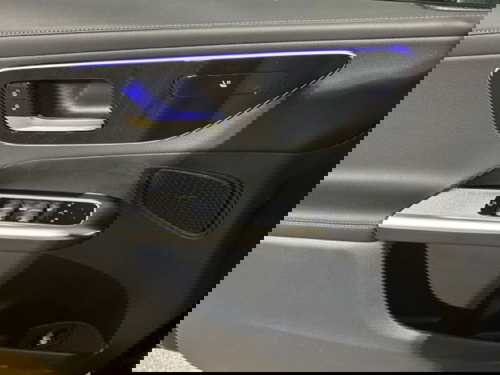 Mercedes-Benz GLC nuova a Bologna (10)