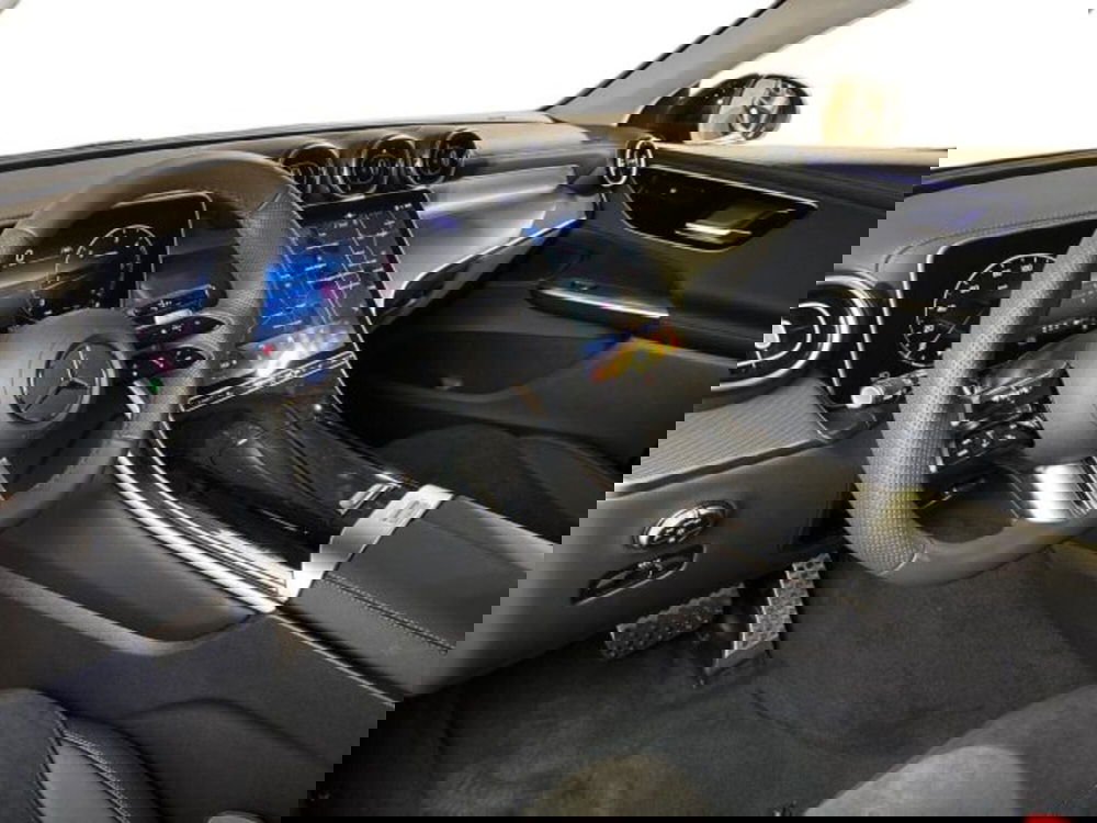 Mercedes-Benz GLC nuova a Bologna (11)