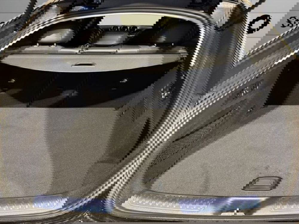 Mercedes-Benz GLC nuova a Bologna (7)