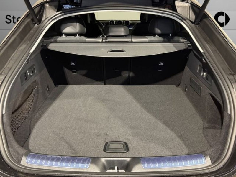 Mercedes-Benz GLC nuova a Bologna (7)
