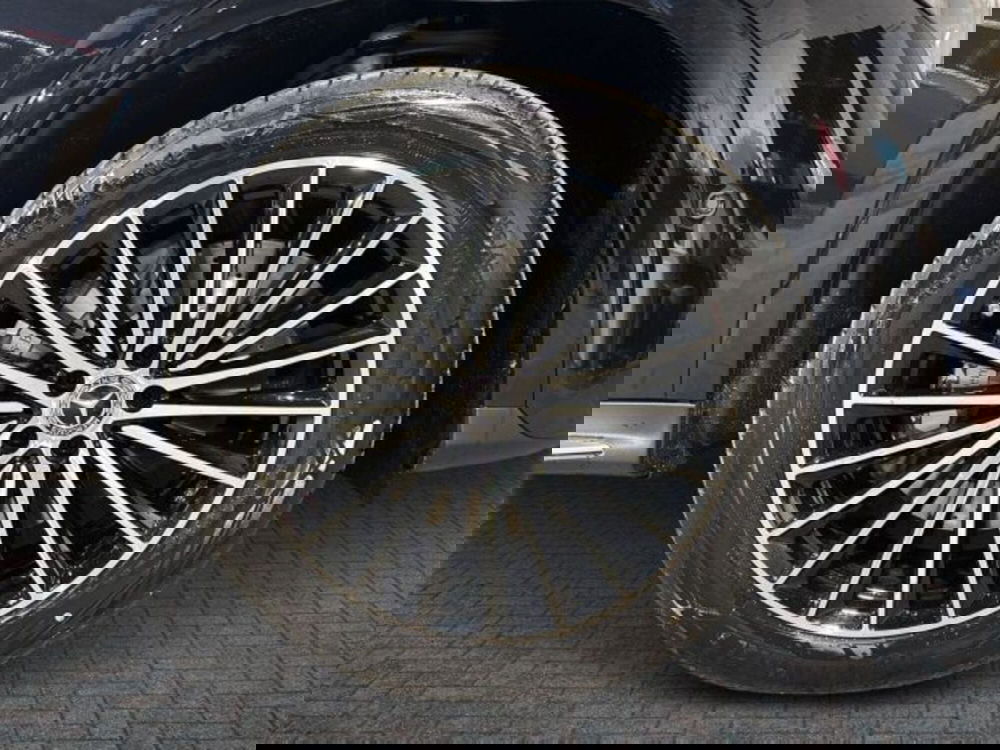 Mercedes-Benz GLC nuova a Bologna (8)