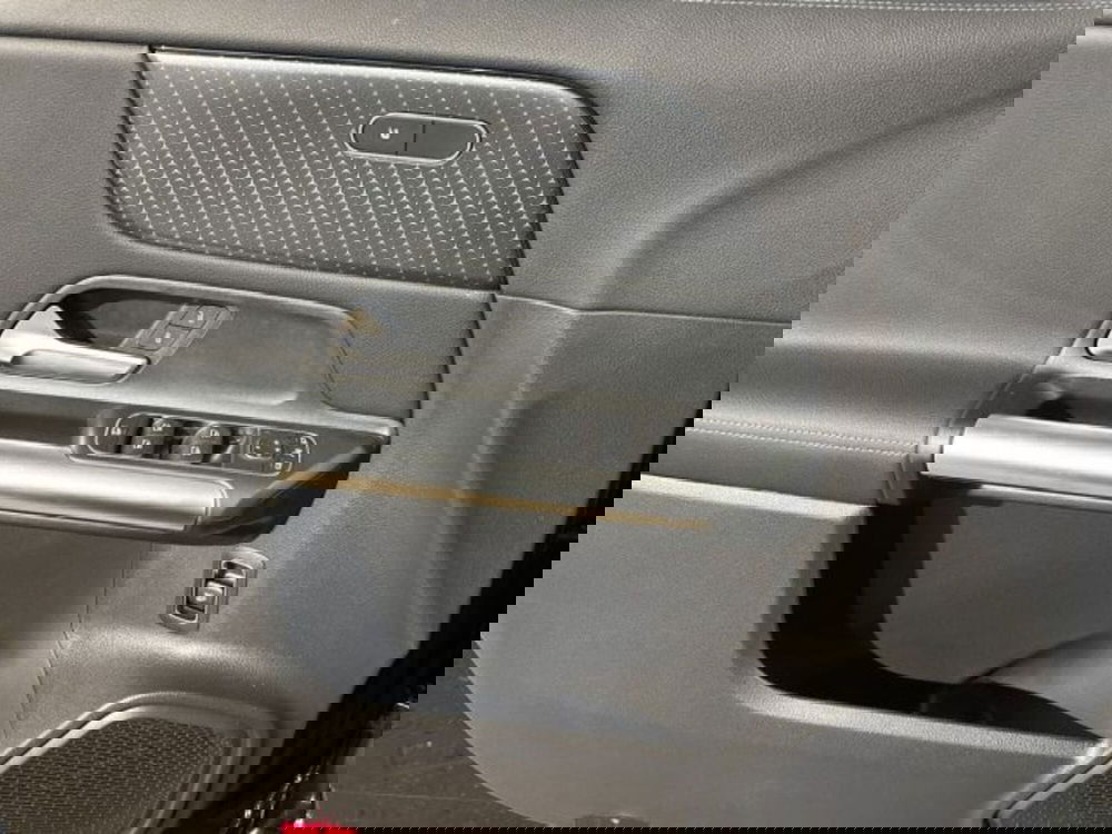 Mercedes-Benz GLA SUV nuova a Bologna (10)