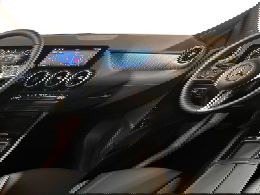 Mercedes-Benz GLA SUV nuova a Bologna (13)