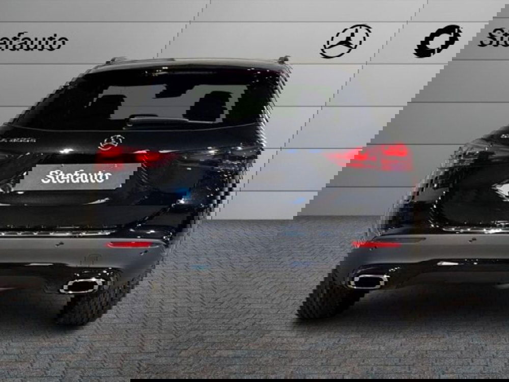 Mercedes-Benz GLA SUV nuova a Bologna (6)