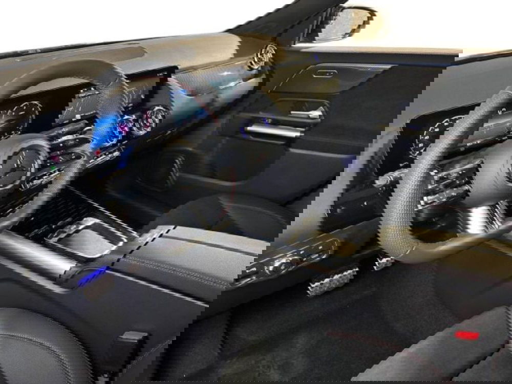 Mercedes-Benz GLA SUV nuova a Bologna (11)