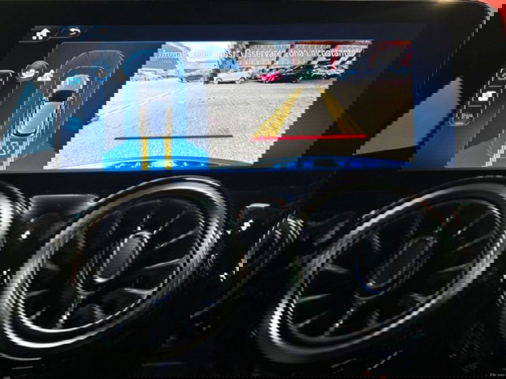 Mercedes-Benz GLA SUV nuova a Bologna (12)