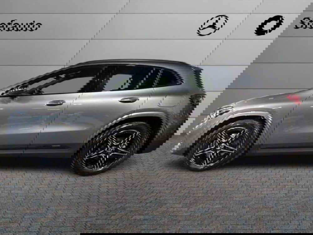 Mercedes-Benz GLA SUV nuova a Bologna (3)