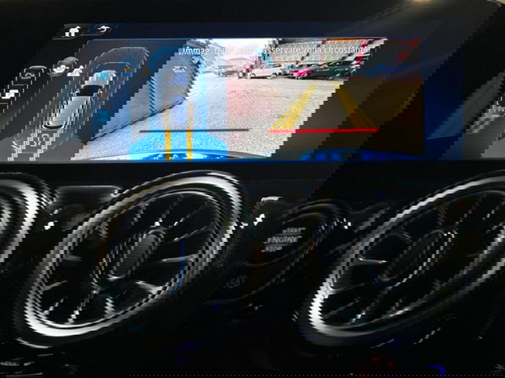 Mercedes-Benz GLA SUV nuova a Bologna (12)