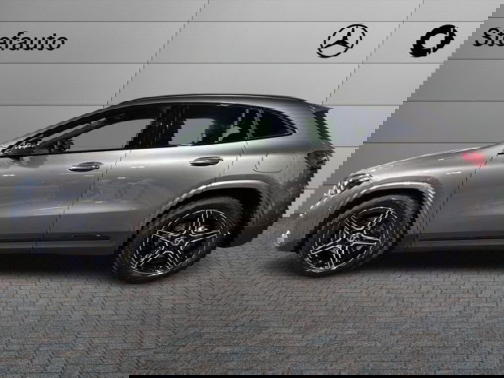 Mercedes-Benz GLA SUV nuova a Bologna (3)