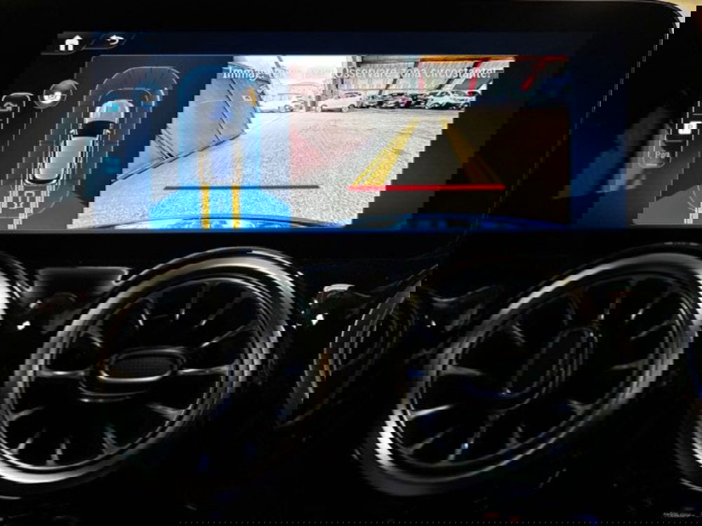 Mercedes-Benz GLA SUV nuova a Bologna (12)