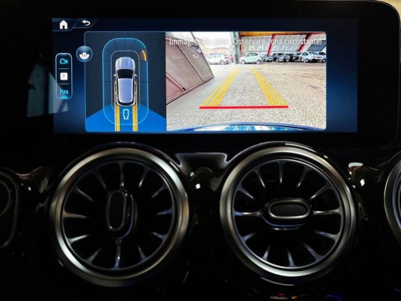 Mercedes-Benz GLA SUV nuova a Bologna (12)