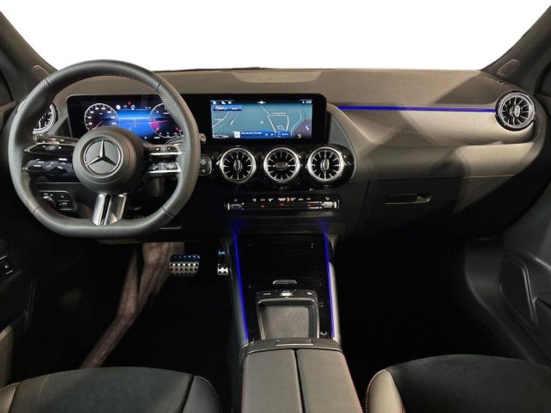 Mercedes-Benz GLA SUV nuova a Bologna (13)