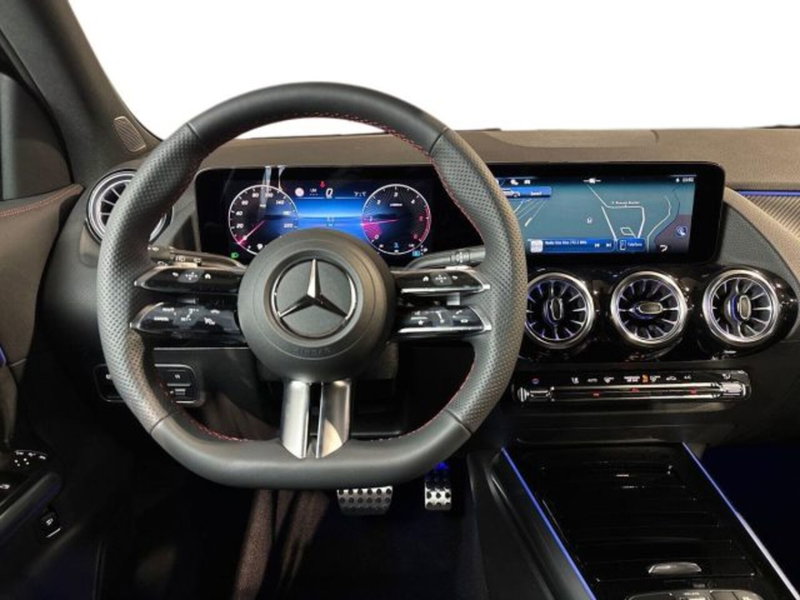 Mercedes-Benz GLA SUV nuova a Bologna (14)