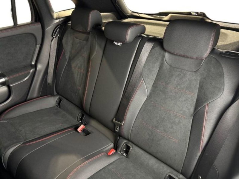 Mercedes-Benz GLA SUV nuova a Bologna (9)