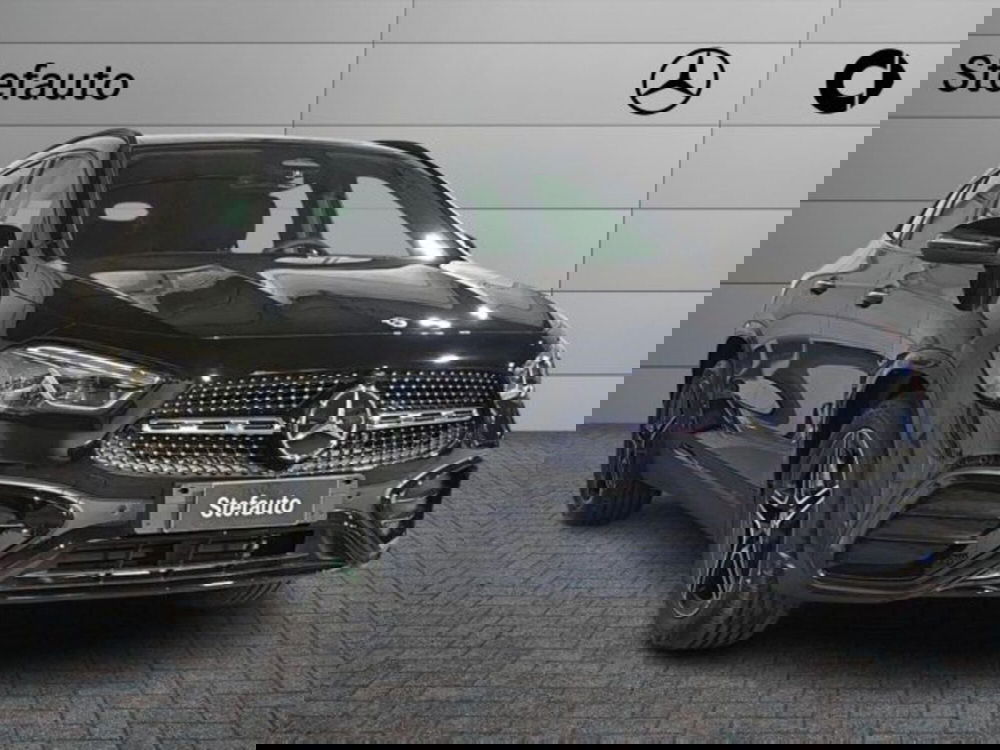 Mercedes-Benz GLA SUV nuova a Bologna