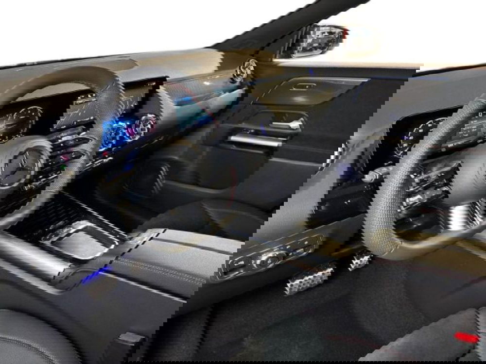 Mercedes-Benz GLA SUV nuova a Bologna (11)