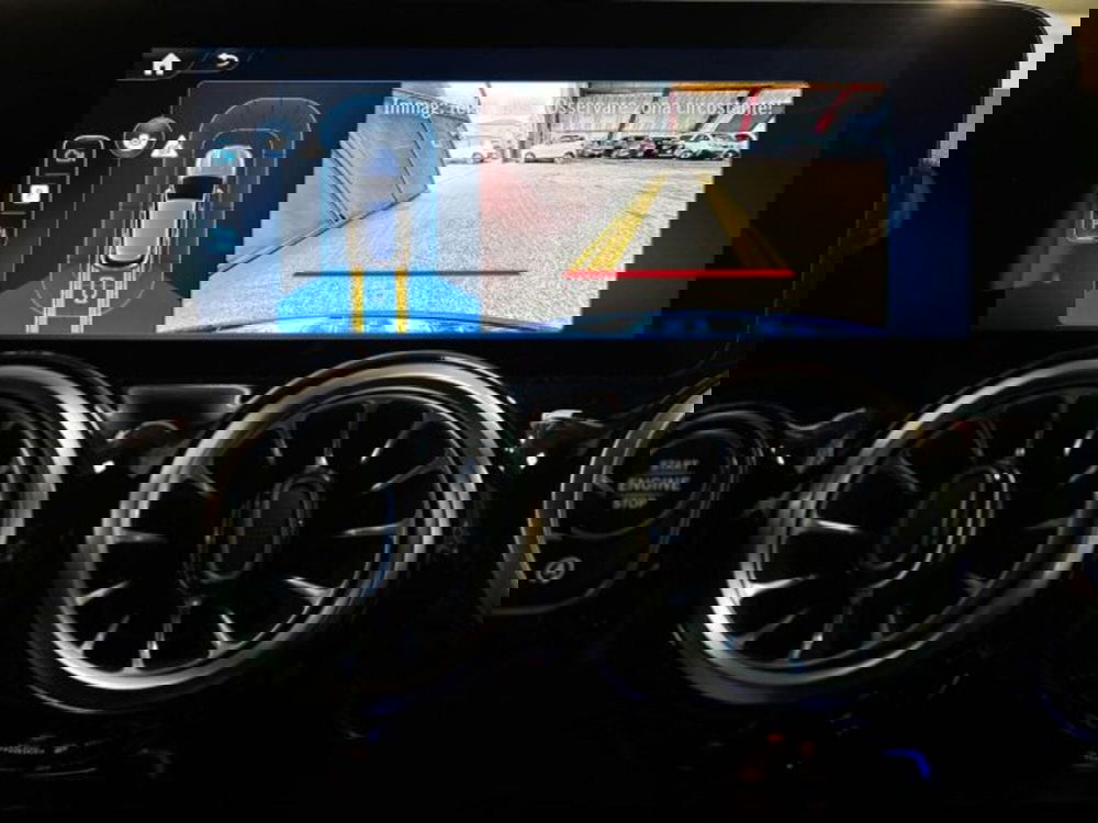 Mercedes-Benz GLA SUV nuova a Bologna (12)