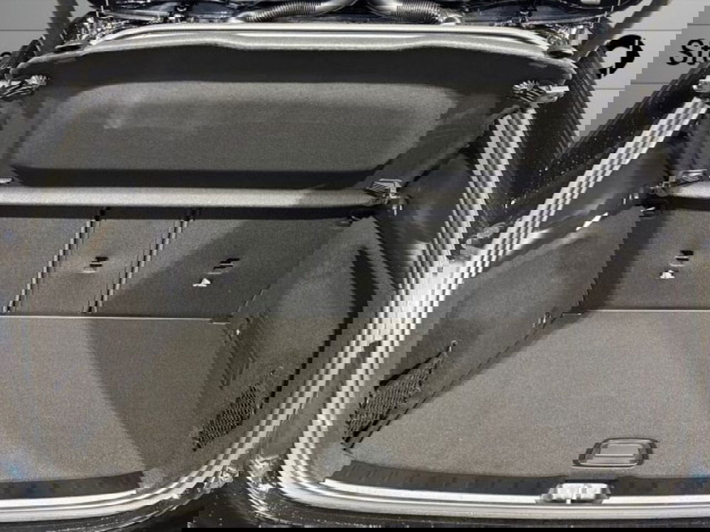 Mercedes-Benz GLA SUV nuova a Bologna (7)