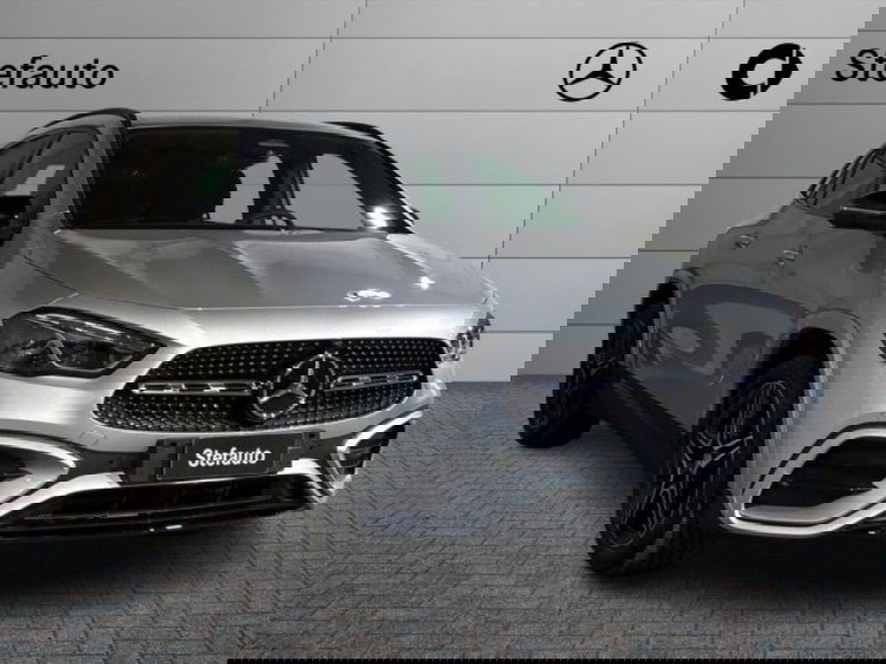 Mercedes-Benz GLA SUV nuova a Bologna