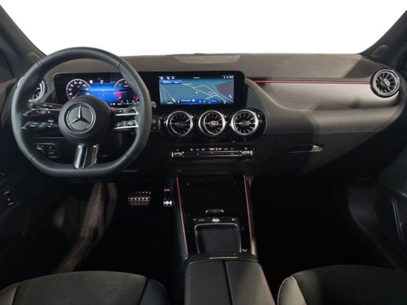 Mercedes-Benz GLA SUV nuova a Bologna (13)