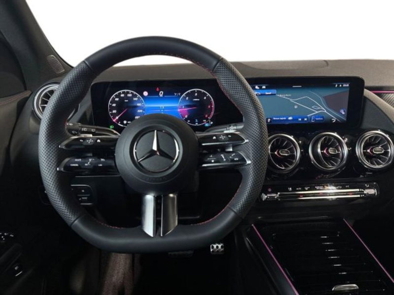 Mercedes-Benz GLA SUV nuova a Bologna (14)