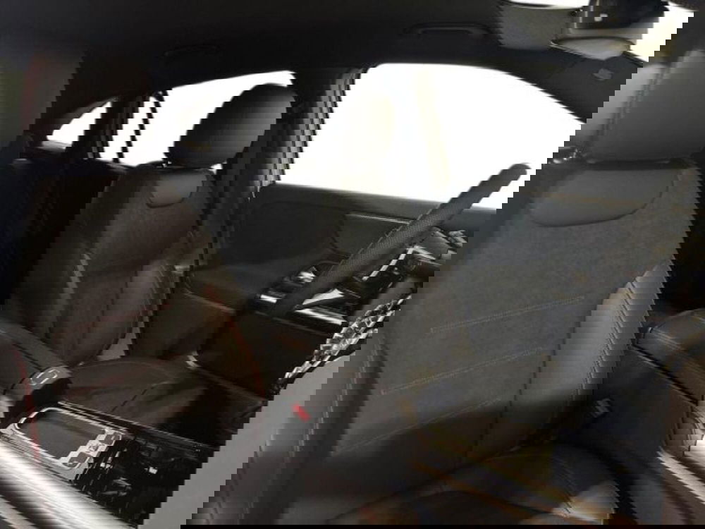 Mercedes-Benz GLA SUV nuova a Bologna (16)