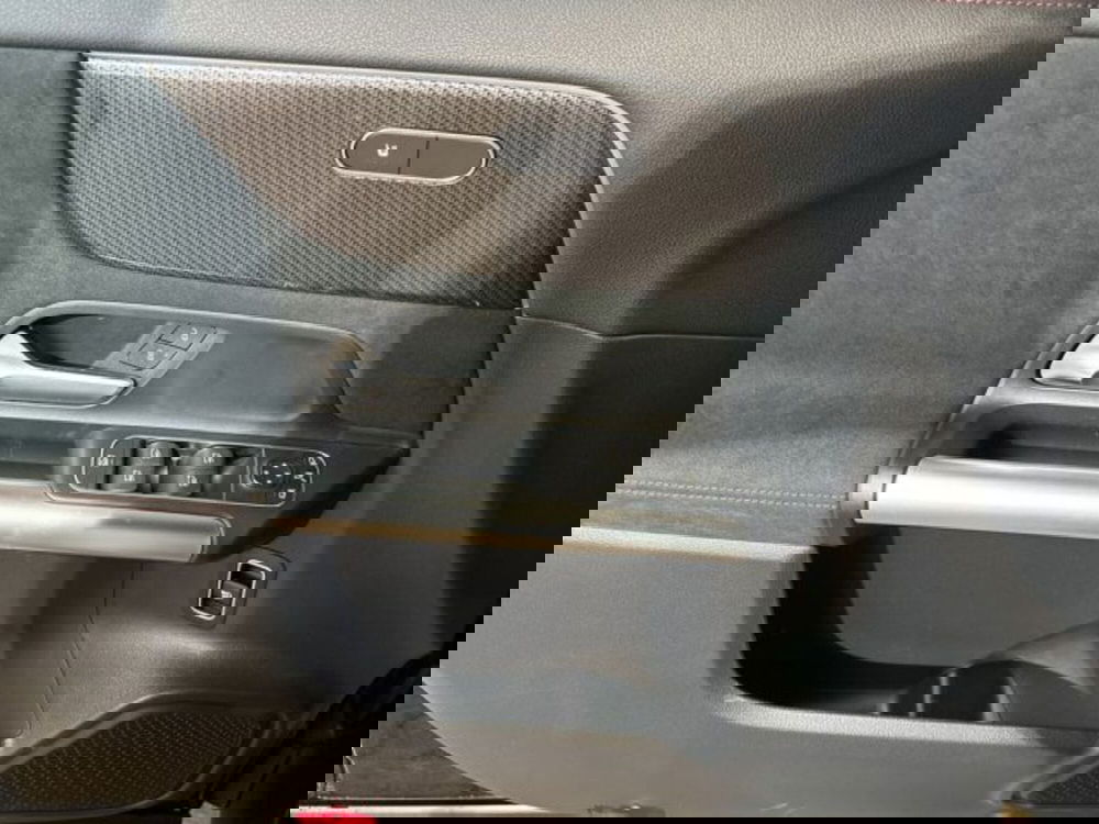 Mercedes-Benz GLA SUV nuova a Bologna (10)