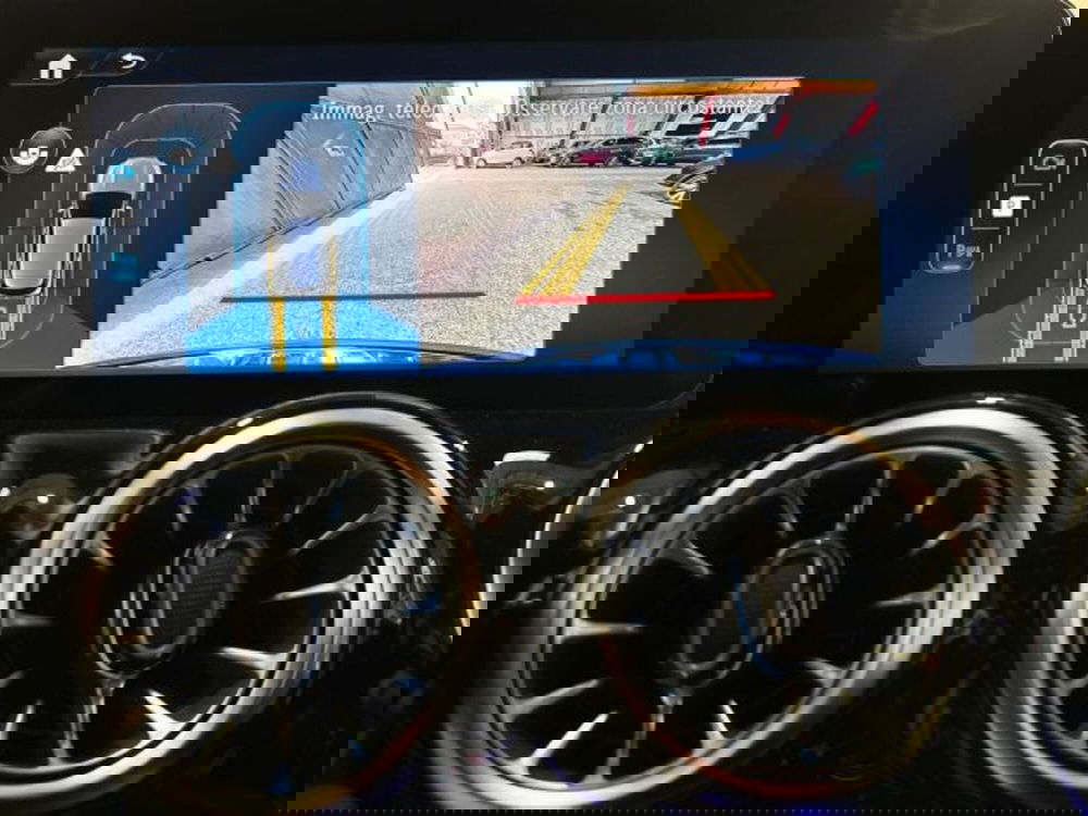 Mercedes-Benz GLA SUV nuova a Bologna (12)