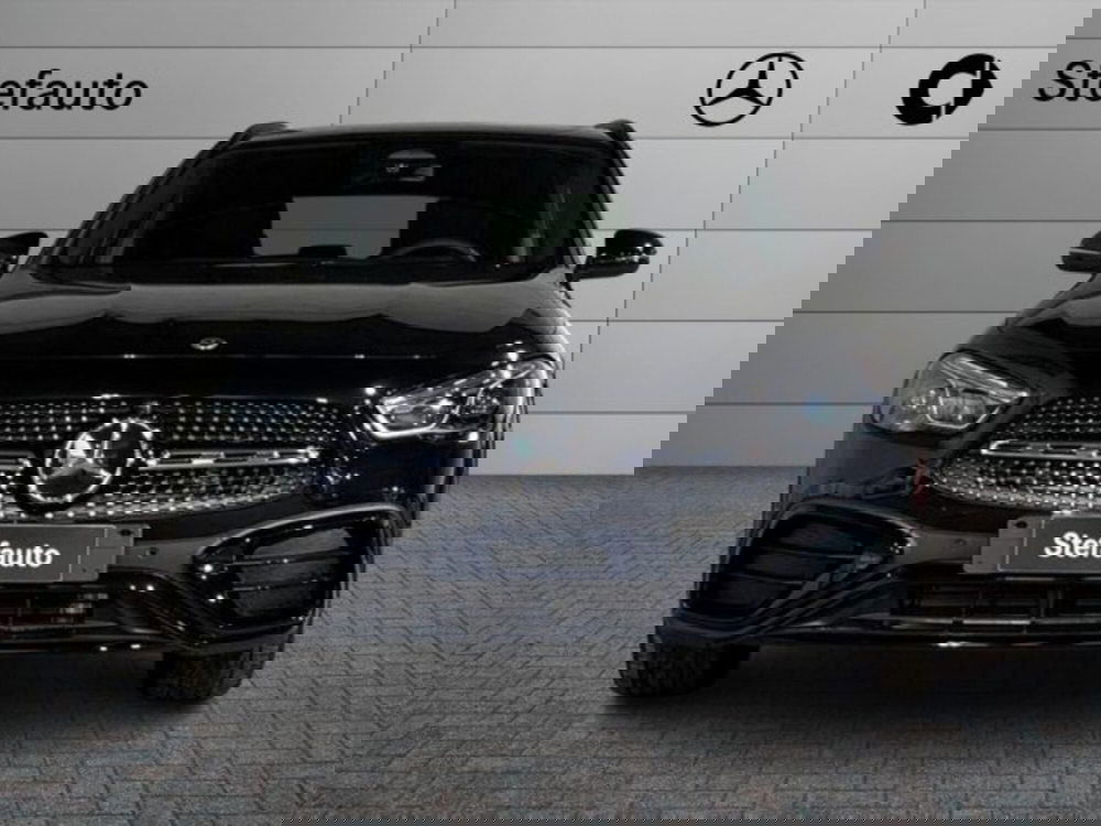 Mercedes-Benz GLA SUV nuova a Bologna (4)