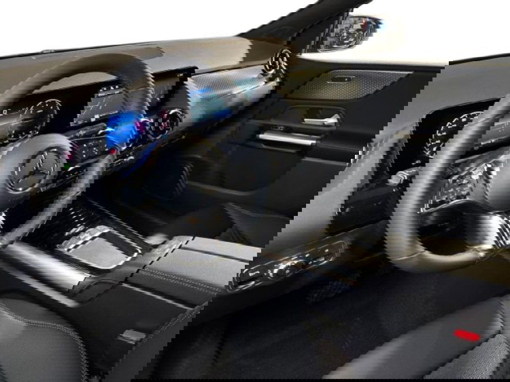 Mercedes-Benz Classe B nuova a Bologna (11)