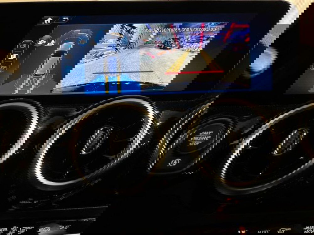 Mercedes-Benz Classe B nuova a Bologna (12)