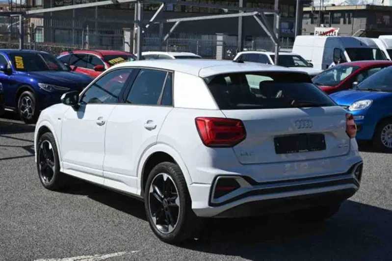 Audi Q2 usata a Torino (6)