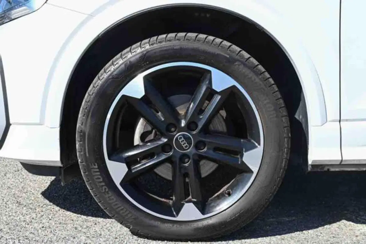 Audi Q2 usata a Torino (9)