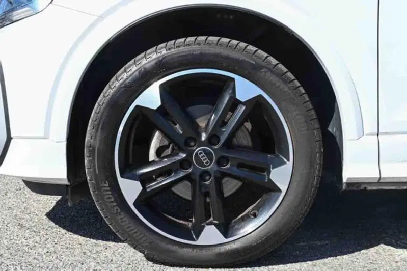 Audi Q2 usata a Torino (9)
